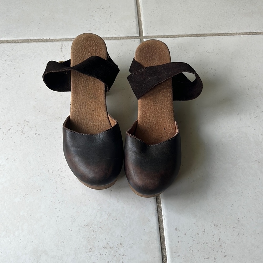 Boho Wooden clog heels